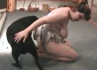 Busty mature gets the best relaxation when her dog eats her cunt